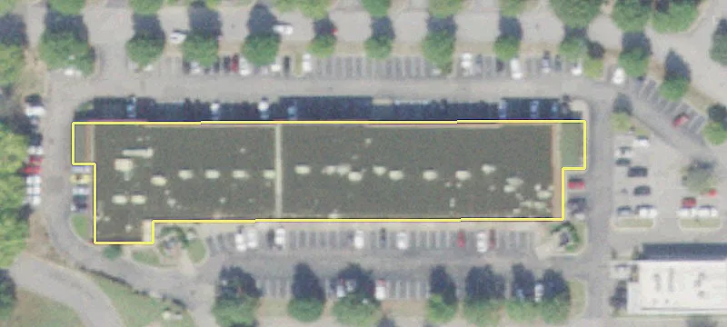Retail Center in Wolfchase Area