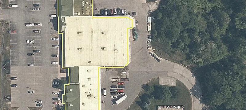 Retail Space Available in Chagrin