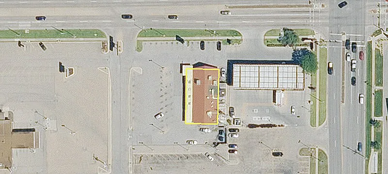Topeka Retail Space Available