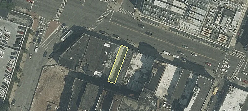 Mixed-Use Building in Newark