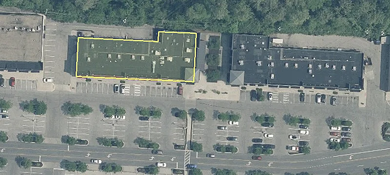 Retail Space in Graceland Area