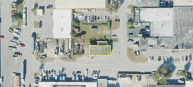 Renovated Warehouse with Paved Yard