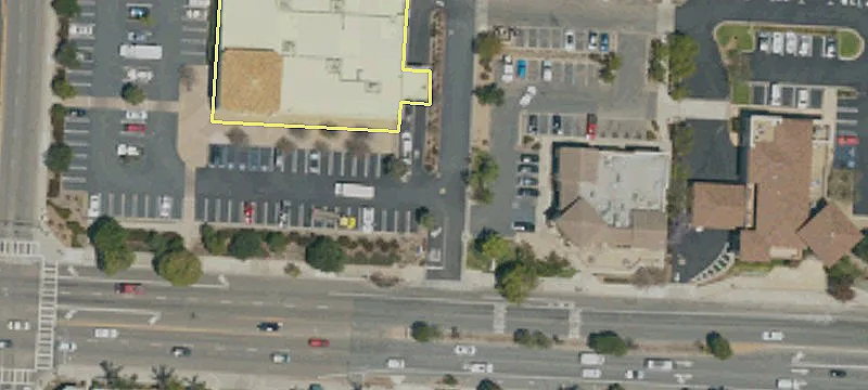 Restaurant Space on Grand Avenue