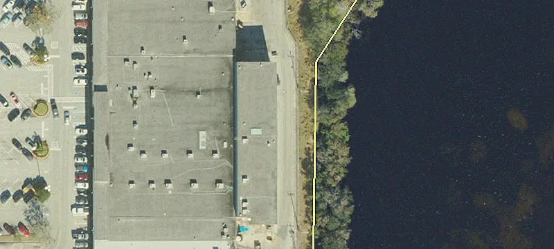 Publix-Anchored Retail Space Available