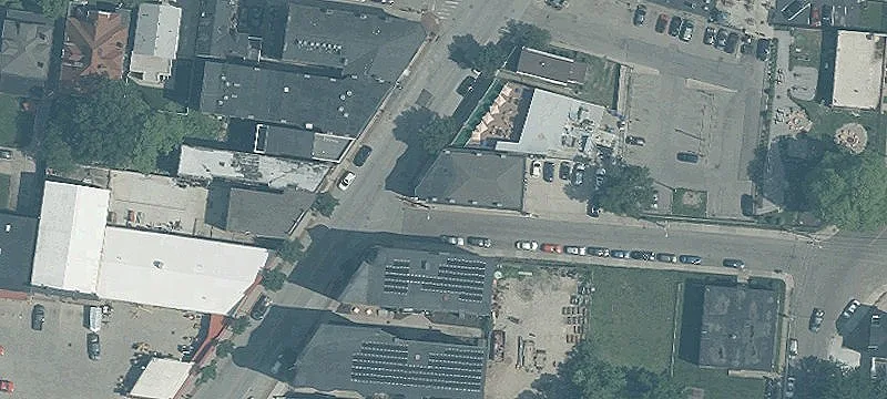 Retail Space on Woodburn Avenue