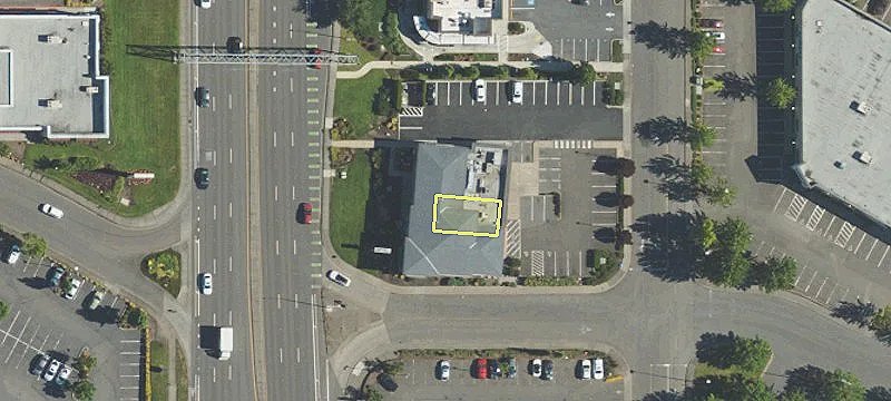 Retail Space in Tanasbourne Center