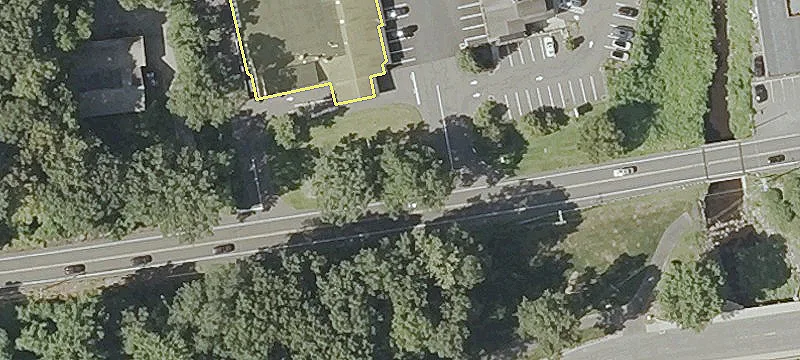 Retail Space Available For Lease