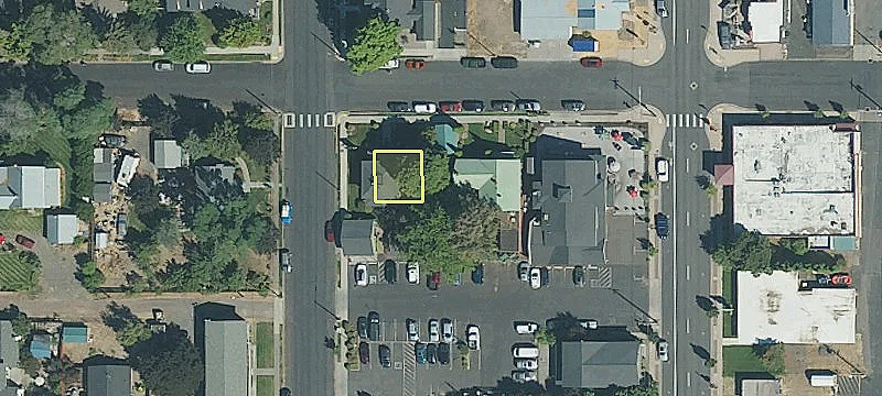 Redmond Retail Property for Sale