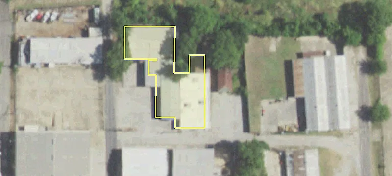Freestanding Warehouse with Large Yard