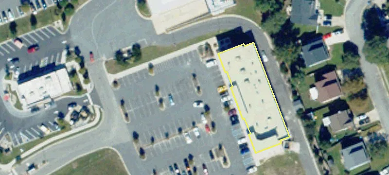 Commercial Land in Growing Area