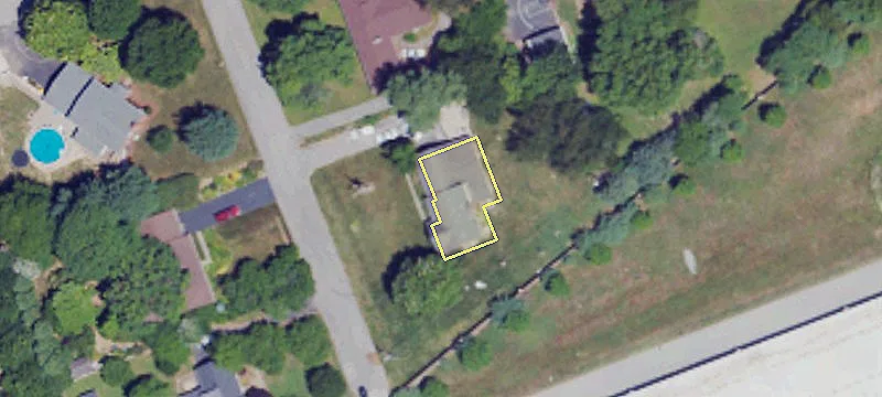 Highway Business Zoned Land