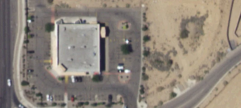 Retail Space in Unser Gateway