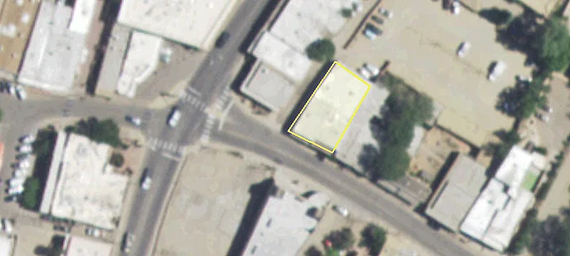 Taos Retail Space For Sale