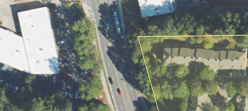 East Roswell Retail/Restaurant Opportunity