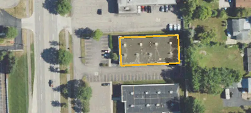 Well-Maintained Office Building For Sale