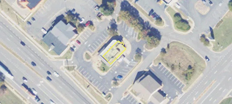 Freestanding Restaurant with Drive-Thru
