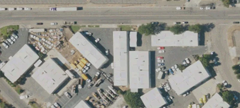 Versatile Industrial Space Near Airport