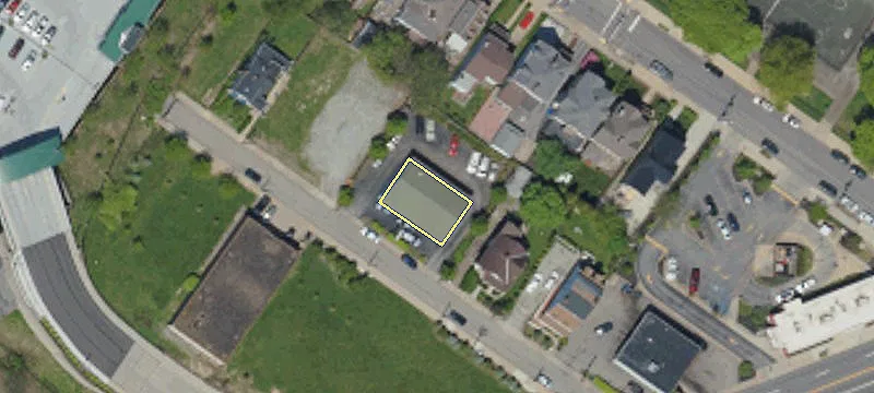 Automotive Shop with Garage Bays