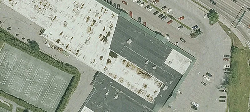 Retail Space in Staples Plaza