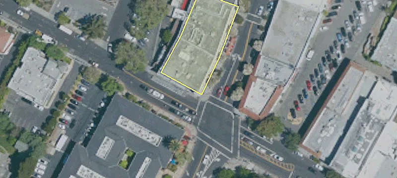 Mixed-Use Building in Downtown Los Gatos