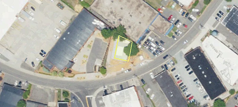 Retail Space Available For Rent