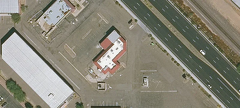 Former Drive-Thru on Grand Avenue