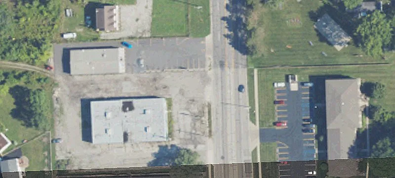 Freestanding Building at Ohio/Michigan Border