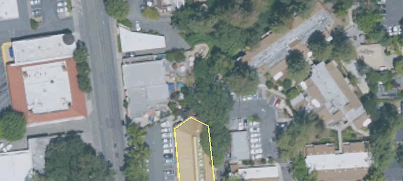 Single-Tenant Retail Building For Sale