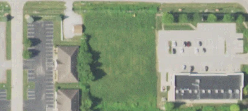 Commercial Lots on Carlyle Avenue