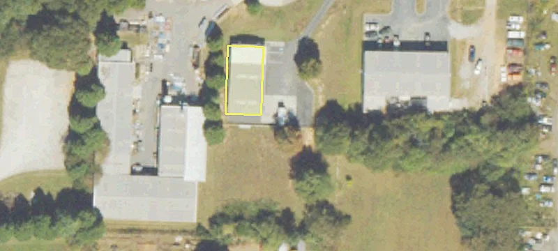 Freestanding Building in McDonough