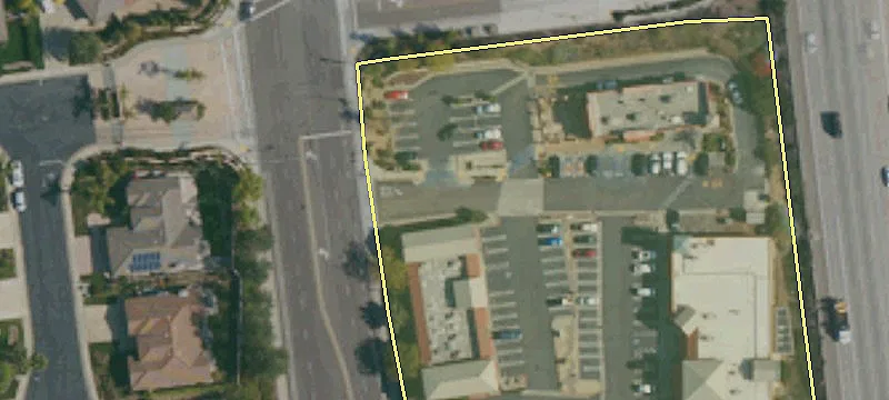 Retail Space Near Interstate 15