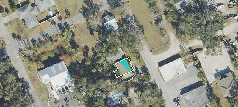 Commercial Land on South Dixie Freeway