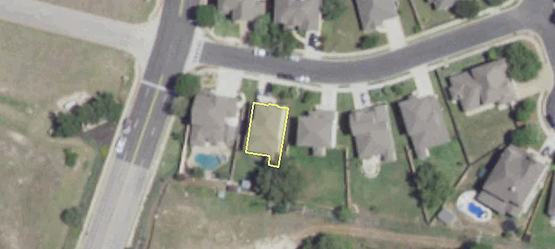 Land in Growing Liberty Hill