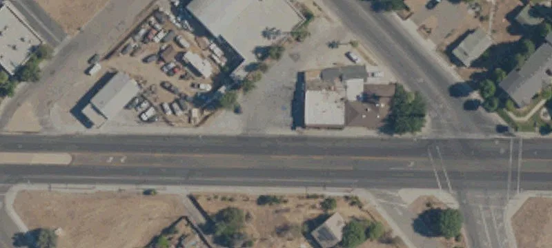 Sunrise Market Business and Real Estate