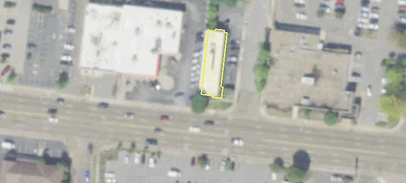 Restaurant with Drive-Thru For Lease