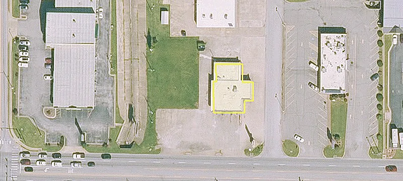 Retail Space in Springdale