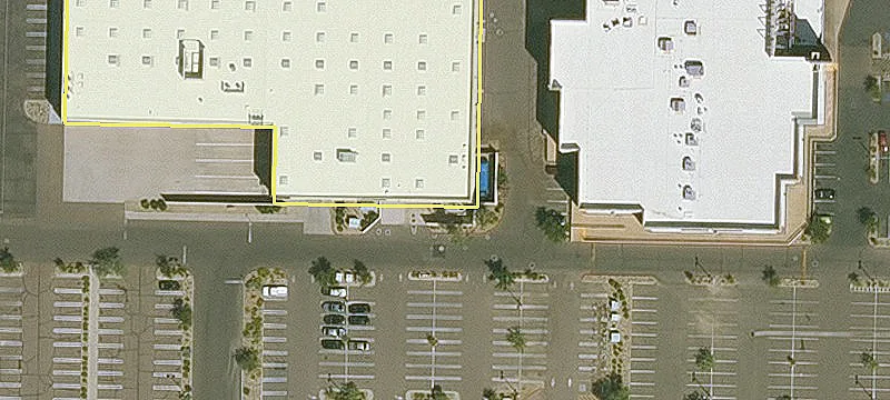 Dominant Shopping Center Retail Space