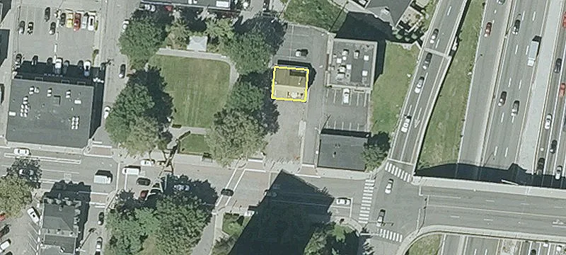 Commercial Lots with Existing House