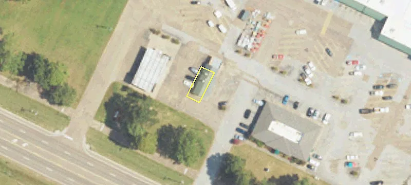 Retail Space with High Visibility