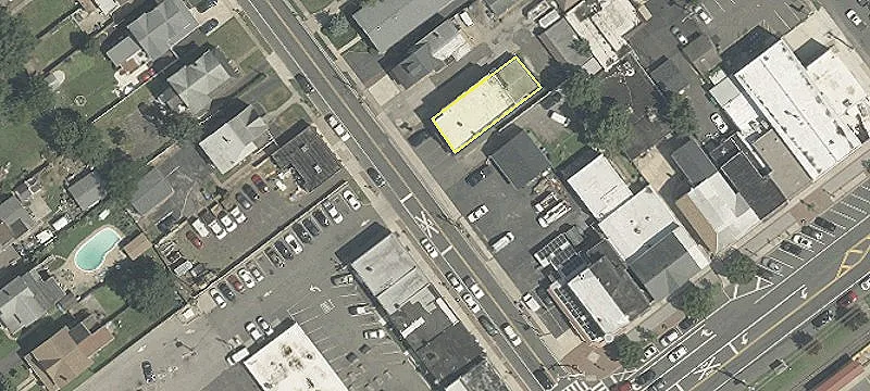 Renovated Auto-Repair Shop For Sale