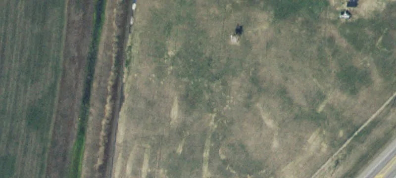 Shop with Fenced Yard