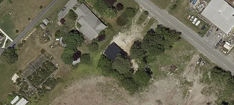 Approved Parking Facility Near Bay