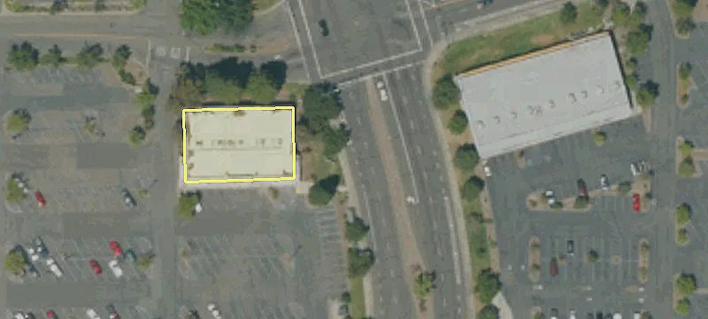 Retail Space in Redding Center