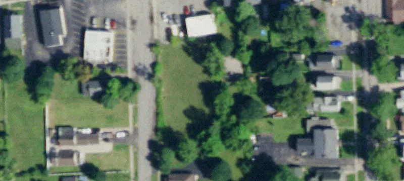 Residential Land in Lockport
