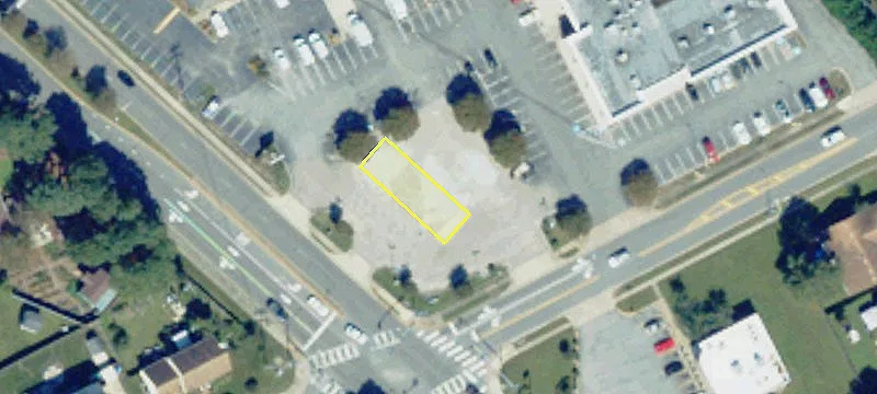 Corner Lot with High Visibility