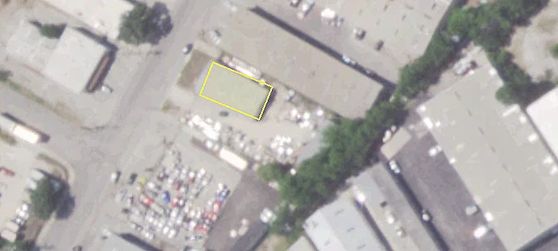 Retail Storefront with Warehouse Space