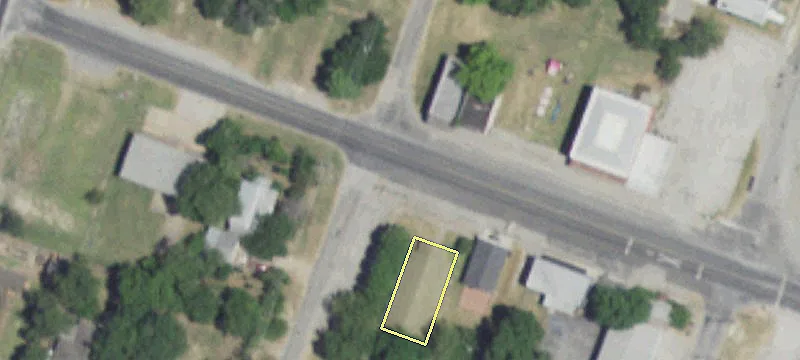 Prime Land Tract Near Freeway