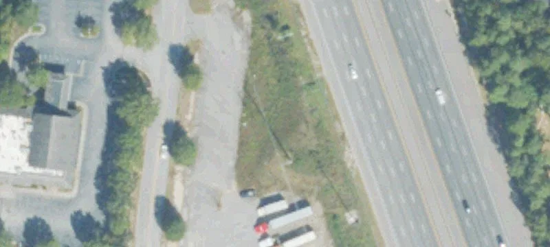 Prime Land in Retail Corridor