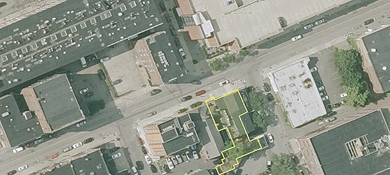 Renovated Retail/Office Suite in Lowell