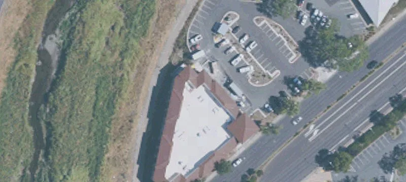 Land with Restaurant Building